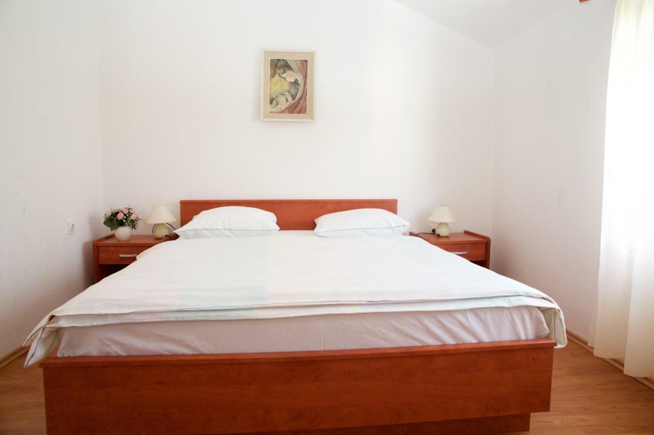 Fjaka Apartmán *