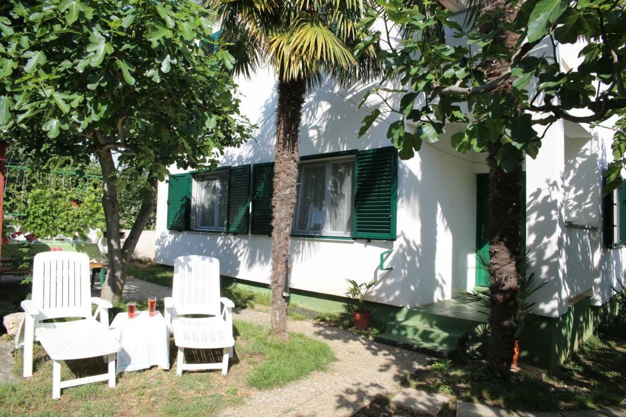 Fjaka Apartmán Sveti Filip i Jakov